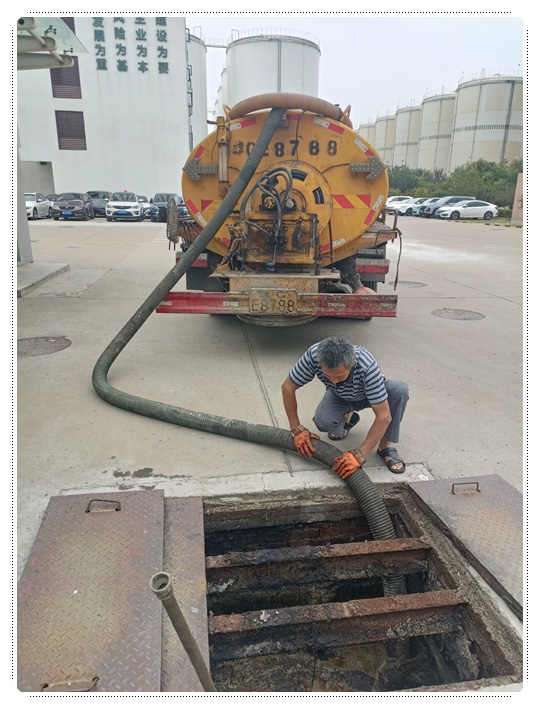 洛宁隔油池清掏